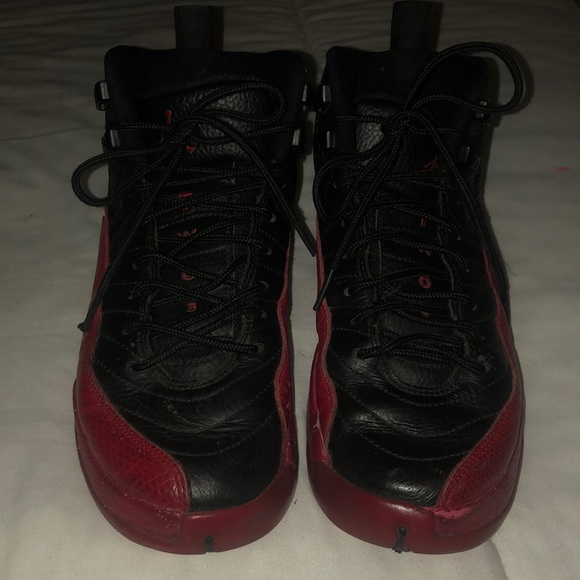 jordan 12 retro flu game 2016 - Picture 2 of 5